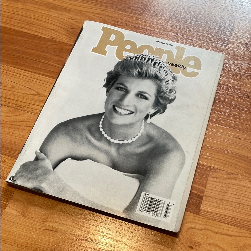 Vintage People Weekly Magazine  September 1997 - 'Goodbye, Diana' Tribute